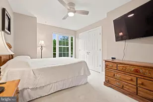 20524 Brandy Station Ct, Sterling, VA 20165 - Photo 48