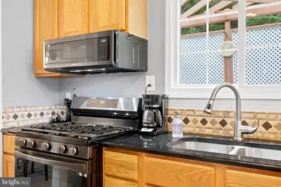 20524 Brandy Station Court, Sterling, VA 20165 - Photo 16