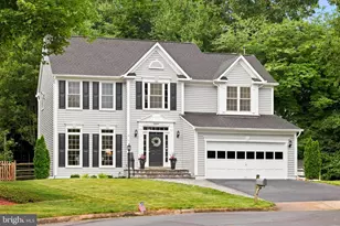 20524 Brandy Station Ct, Sterling, VA 20165 - Photo 2
