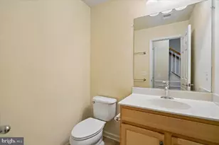 43611 Sonora Seed Terrace, Chantilly, VA 20152 - Photo 8