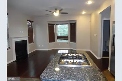 25625 Anthem Terrace, Chantilly, VA 20152 - Photo 16