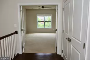 22503 Windsor Locks Square, Ashburn, VA 20148 - Photo 8