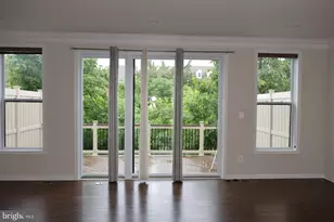 22503 Windsor Locks Square, Ashburn, VA 20148 - Photo 4
