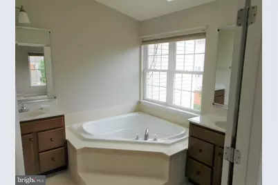 907 Serenity Grove Terrace, Purcellville, VA 20132 - Photo 10
