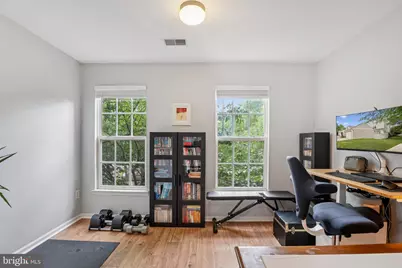 20353 Bowfonds Street, Ashburn, VA 20147 - Photo 6