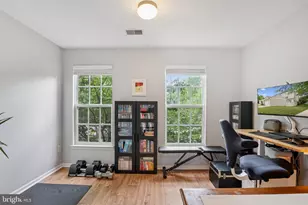 20353 Bowfonds St, Ashburn, VA 20147 - Photo 6