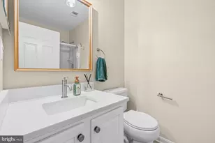 43134 Watercrest Square, Chantilly, VA 20152 - Photo 16
