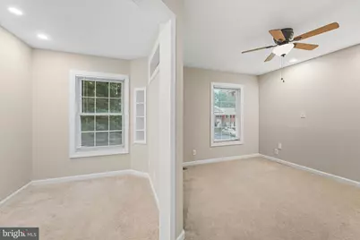 129 N Duke Drive, Sterling, VA 20164 - Photo 20