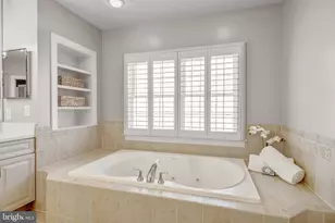 22248 Val Varaita Dr, Ashburn, VA 20148 - Photo 58