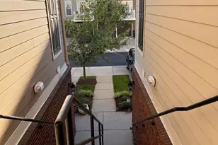 25214 Split Creek Terrace, Chantilly, VA 20152 - Photo 4