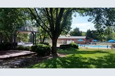 125 SW Clubhouse Drive SW #10, Leesburg, VA 20175 - Photo 12
