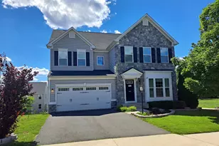 25833 Sycamore Grove Pl, Aldie, VA 20105 - Photo 1