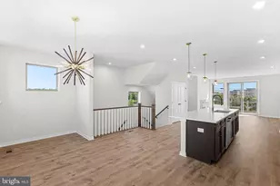 19708 Sepia Sq, Ashburn, VA 20147 - Photo 8