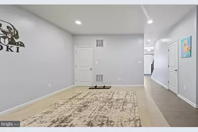 42265 Riggins Ridge Terrace, Brambleton, VA 20148 - Photo 6