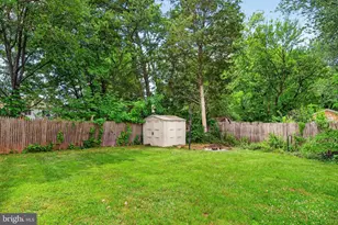 160 Magnolia Rd, Sterling, VA 20164 - Photo 20