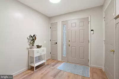 345 Barnfield Square NE, Leesburg, VA 20176 - Photo 2