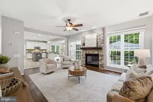 43909 Churchill Glen Dr, Chantilly, VA 20152 - Photo 14