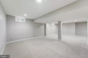 43909 Churchill Glen Dr, Chantilly, VA 20152 - Photo 56