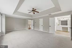 43909 Churchill Glen Dr, Chantilly, VA 20152 - Photo 34