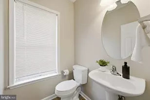 43909 Churchill Glen Dr, Chantilly, VA 20152 - Photo 26