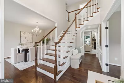 43909 Churchill Glen Drive, Chantilly, VA 20152 - Photo 4