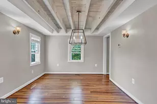 750 S 20th St, Purcellville, VA 20132 - Photo 2