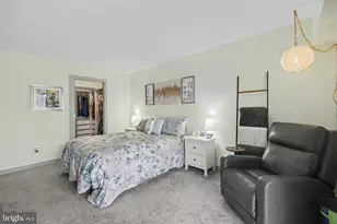 1054 Warwick Ct, Sterling, VA 20164 - Photo 28