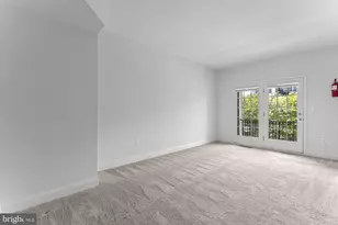 25806 Turlough Terrace, Chantilly, VA 20152 - Photo 24