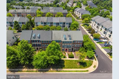25806 Turlough Terrace, Chantilly, VA 20152 - Photo 4