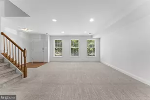 25806 Turlough Terrace, Chantilly, VA 20152 - Photo 14