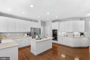 42715 Clover Meadow, Broadlands, VA 20148 - Photo 12