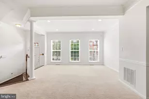 41853 Cinnabar Square, Aldie, VA 20105 - Photo 4