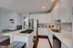41853 Cinnabar Square, Aldie, VA 20105 - Photo 12