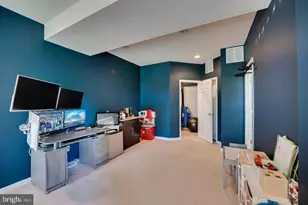 41853 Cinnabar Square, Aldie, VA 20105 - Photo 32