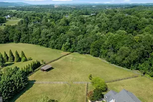 38689 Cassia Ln, Lovettsville, VA 20180 - Photo 106
