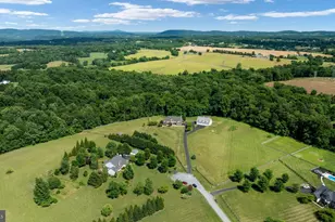 38689 Cassia Ln, Lovettsville, VA 20180 - Photo 100