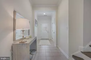 43284 Novi Terrace, Ashburn, VA 20147 - Photo 2