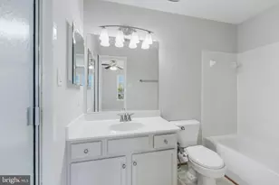 217 Frazer Dr, Purcellville, VA 20132 - Photo 16