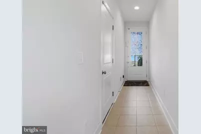 25419 Hartland Orchard Terrace, Chantilly, VA 20152 - Photo 2