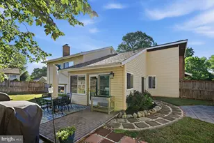101 Park Hill Ct, Sterling, VA 20164 - Photo 38