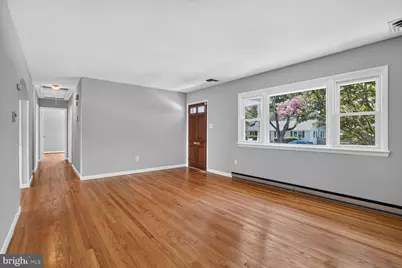 204 Ayr Street NW, Leesburg, VA 20176 - Photo 6