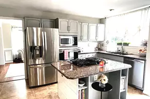 20411 Middlebury St, Ashburn, VA 20147 - Photo 2