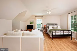 20084 Woodtrail Rd, Round Hill, VA 20141 - Photo 10