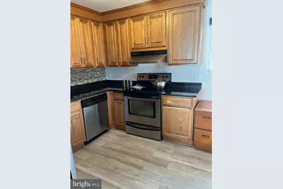 410 Hummer Court, Sterling, VA 20164 - Photo 4