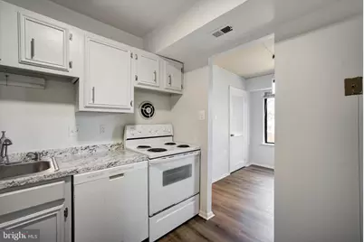 125 Clubhouse Drive SW #5, Leesburg, VA 20175 - Photo 20