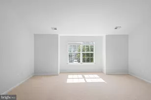 300 N Old Dominion Ln, Purcellville, VA 20132 - Photo 32