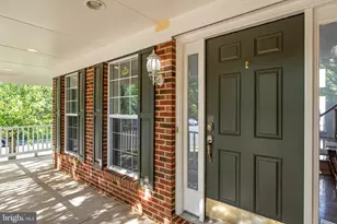 300 N Old Dominion Ln, Purcellville, VA 20132 - Photo 6