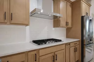 42217 Picasso Sq, Ashburn, VA 20148 - Photo 6