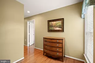 18402 Lanier Island Square, Leesburg, VA 20176 - Photo 26