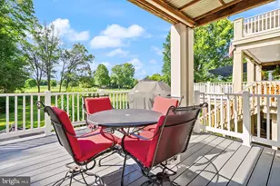 18402 Lanier Island Square, Leesburg, VA 20176 - Photo 22